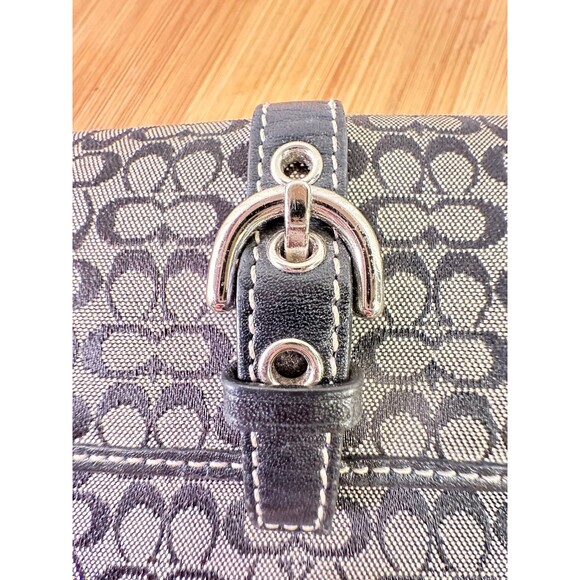 Coach Wallet - Picture 12 of 12